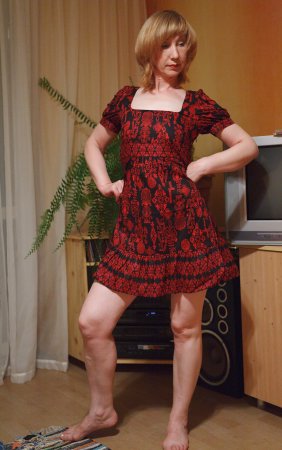 Натуральная блондинка с лохматой пиздой