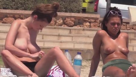 пляж нудистов видео бесплатно