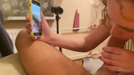 Русская неверная жена снимает себя на видео, как ее трахает незнакомец